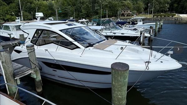 Sea Ray Sundancer 350 Coupe