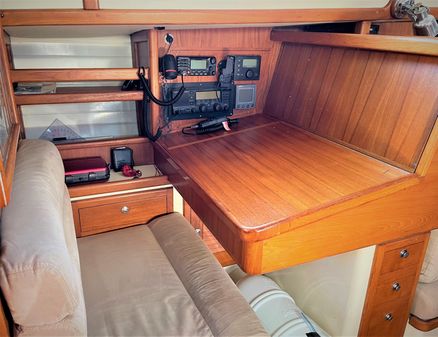Pacific Seacraft 40 image