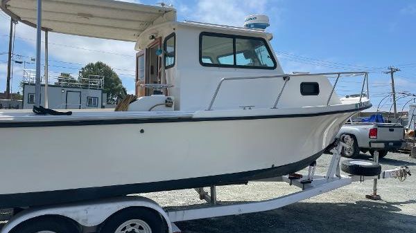 Parker 25 Sport Cabin 