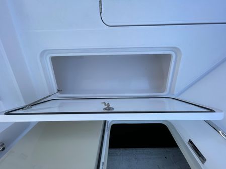 Bertram 28 XC image