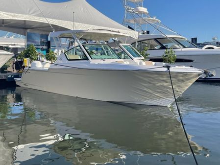 Bertram 28 XC image