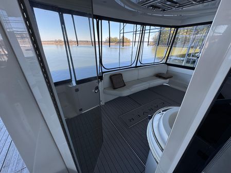 Carver 46 Motor Yacht image