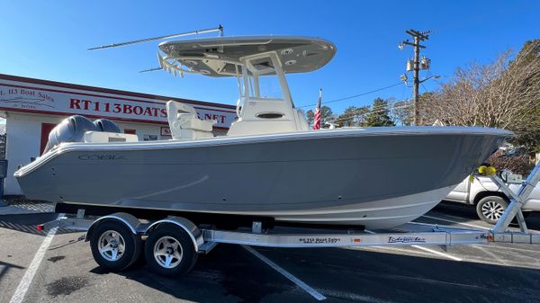 Cobia 240 Center Console