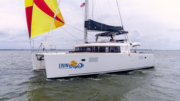Lagoon 450 F