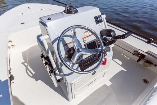 Hewes REDFISHER-16 image