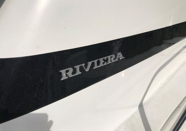 Riviera 43-CONVERTIBLE-FLYBRIDGE- image