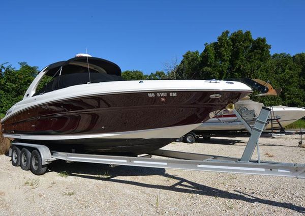 Sea Ray 290 SLX Bow Rider image