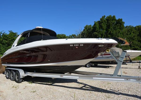 Sea Ray 290 SLX Bow Rider image