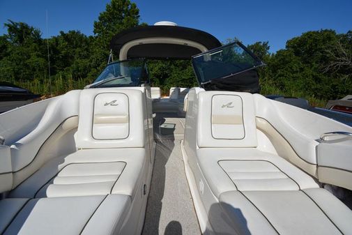 Sea Ray 290 SLX Bow Rider image