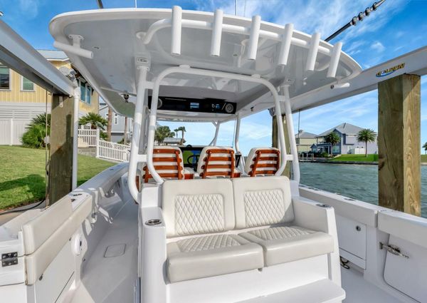 Jupiter 43 Center Console image