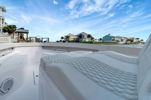 Jupiter 43 Center Console image