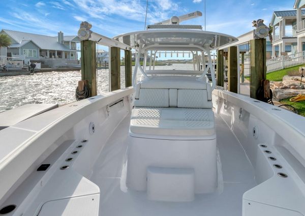 Jupiter 43 Center Console image