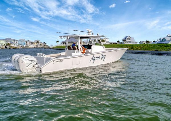 Jupiter 43 Center Console image