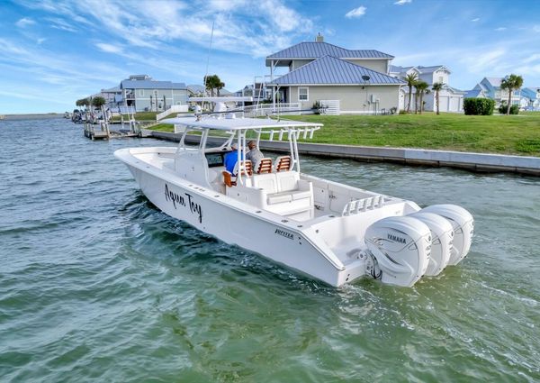 Jupiter 43 Center Console image