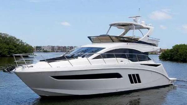 Sea Ray Fly 510