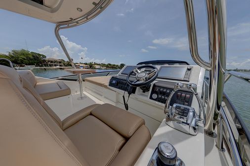 Sea Ray Fly 510 image
