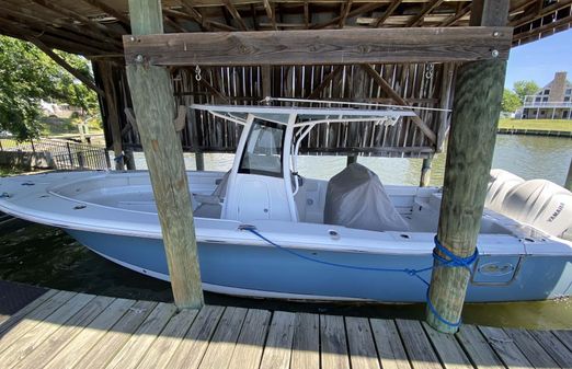 Sea Hunt Gamefish 30 Forward Seating image