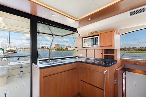 Aquila 44 Yacht image