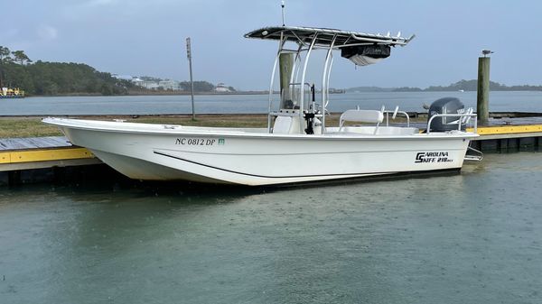 Carolina Skiff 218 DLV 