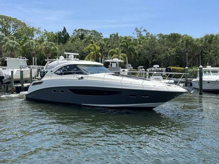 Sea Ray 470 Sundancer image