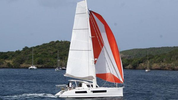 Catana 42 OWNERS VERSION 