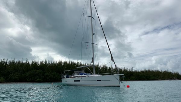 Dufour 512