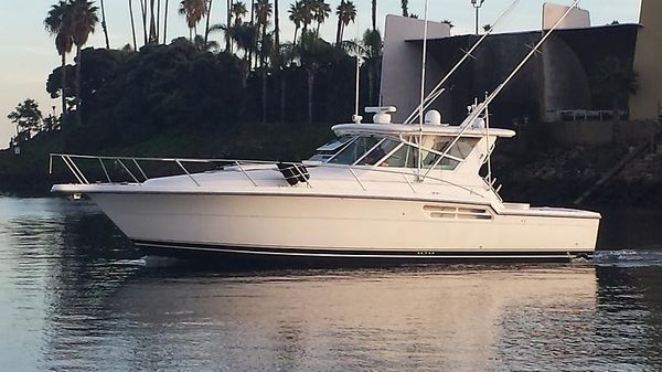 Tiara Yachts 41ft. Open 4100 