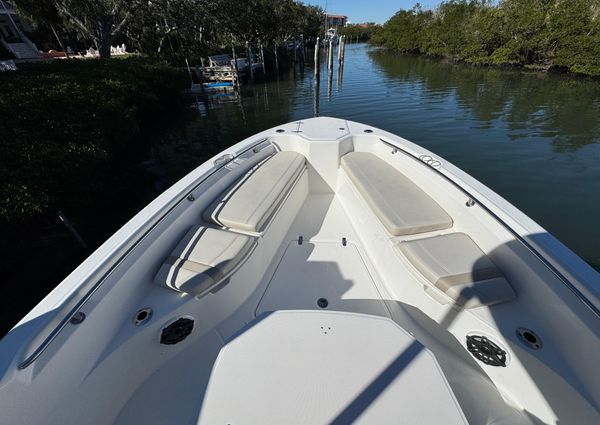 Boston Whaler 280 Dauntless image