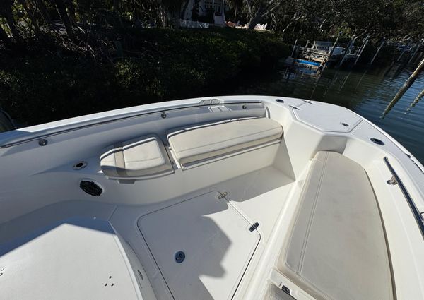 Boston Whaler 280 Dauntless image