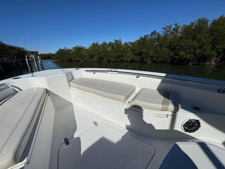 Boston Whaler 280 Dauntless image