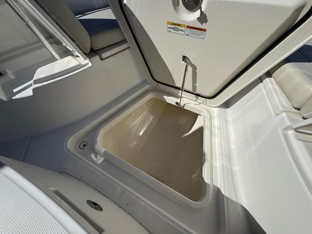 Boston Whaler 280 Dauntless image