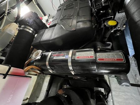 Sea Ray 380 Sundancer image