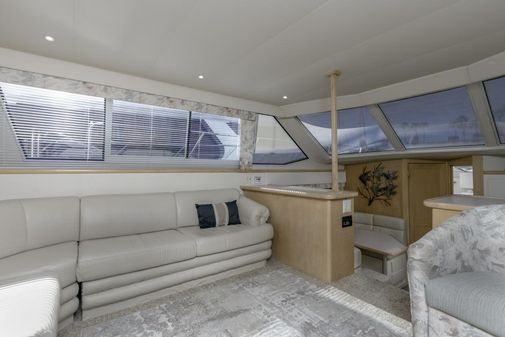 Carver 405 Aft Cabin image