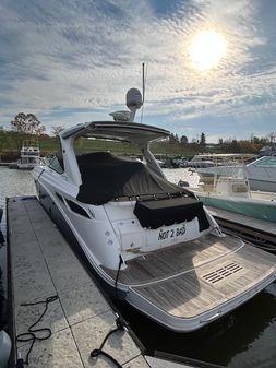 Sea Ray 350 Sundancer image