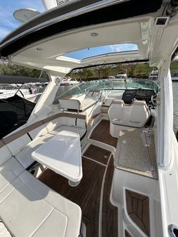 Sea Ray 350 Sundancer image