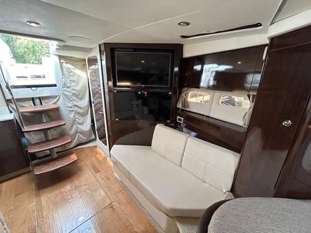 Sea Ray 350 Sundancer image