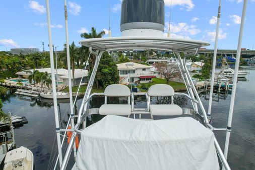 Hatteras 82 Convertible image