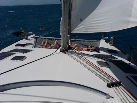 Lagoon 440 image