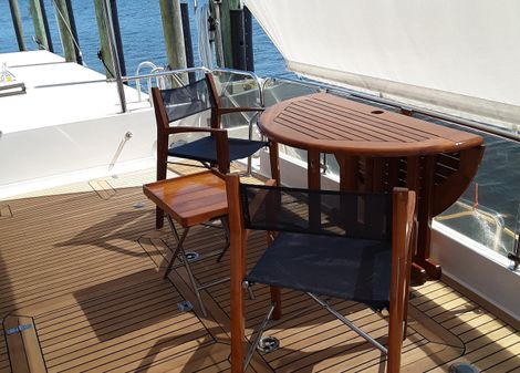 Offshore Yachts 62 Flushdeck image