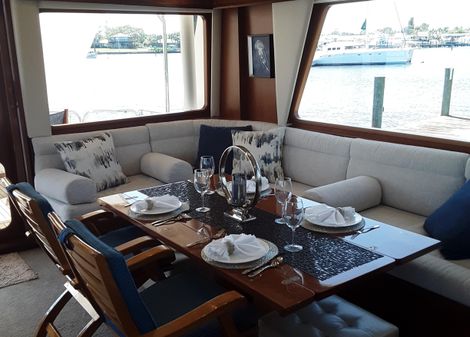 Offshore Yachts 62 Flushdeck image