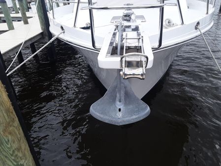 Offshore Yachts 62 Flushdeck image