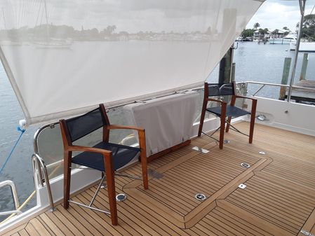 Offshore Yachts 62 Flushdeck image