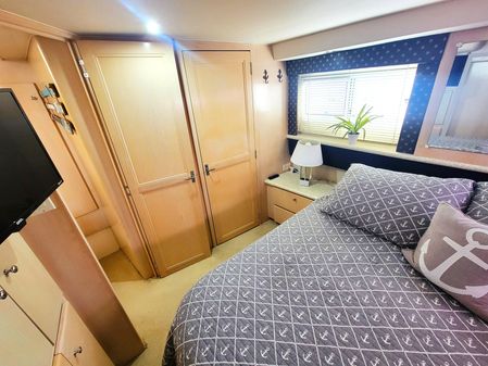 Carver 356 Aft Cabin Motor Yacht image