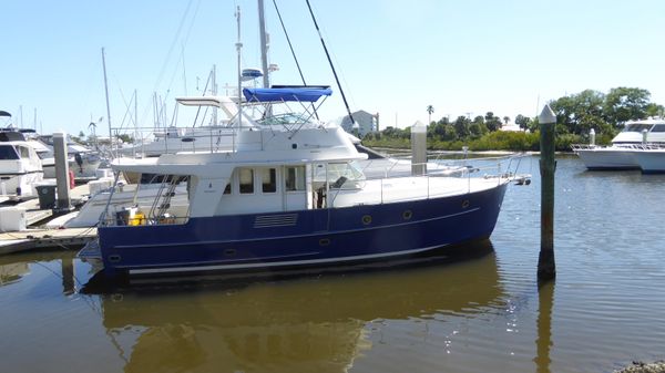 Beneteau Swift Trawler ST42 