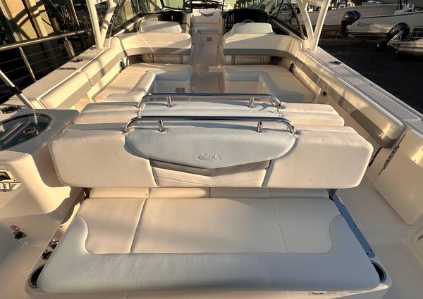 Robalo R317-DUAL-CONSOLE image