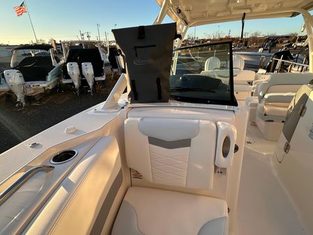 Robalo R317-DUAL-CONSOLE image