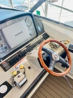 Sea-ray 38-SUNDANCER image