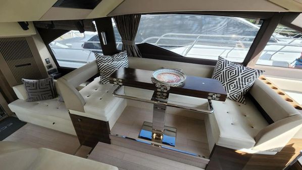 Azimut 50 Flybridge image