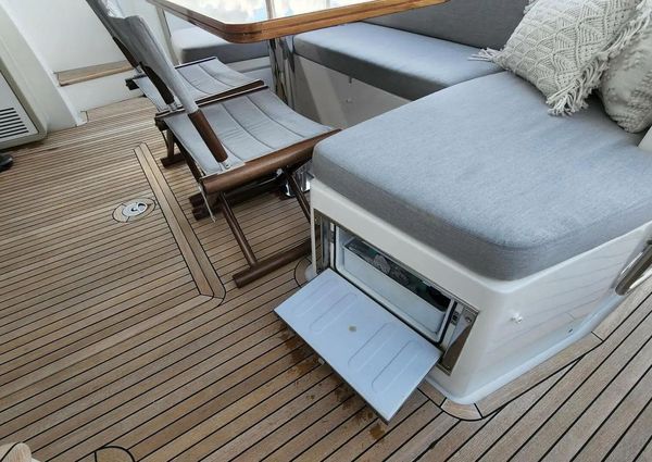 Azimut 50 Flybridge image