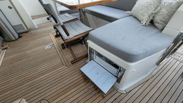 Azimut 50 Flybridge image